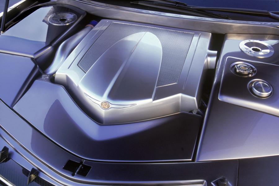 Моторный отсек Chrysler Airflite Concept 2003 года  (фото 8 из 20)